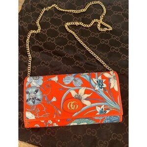 Gucci Blooms Floral Red & Blue Leather Chain Wallet